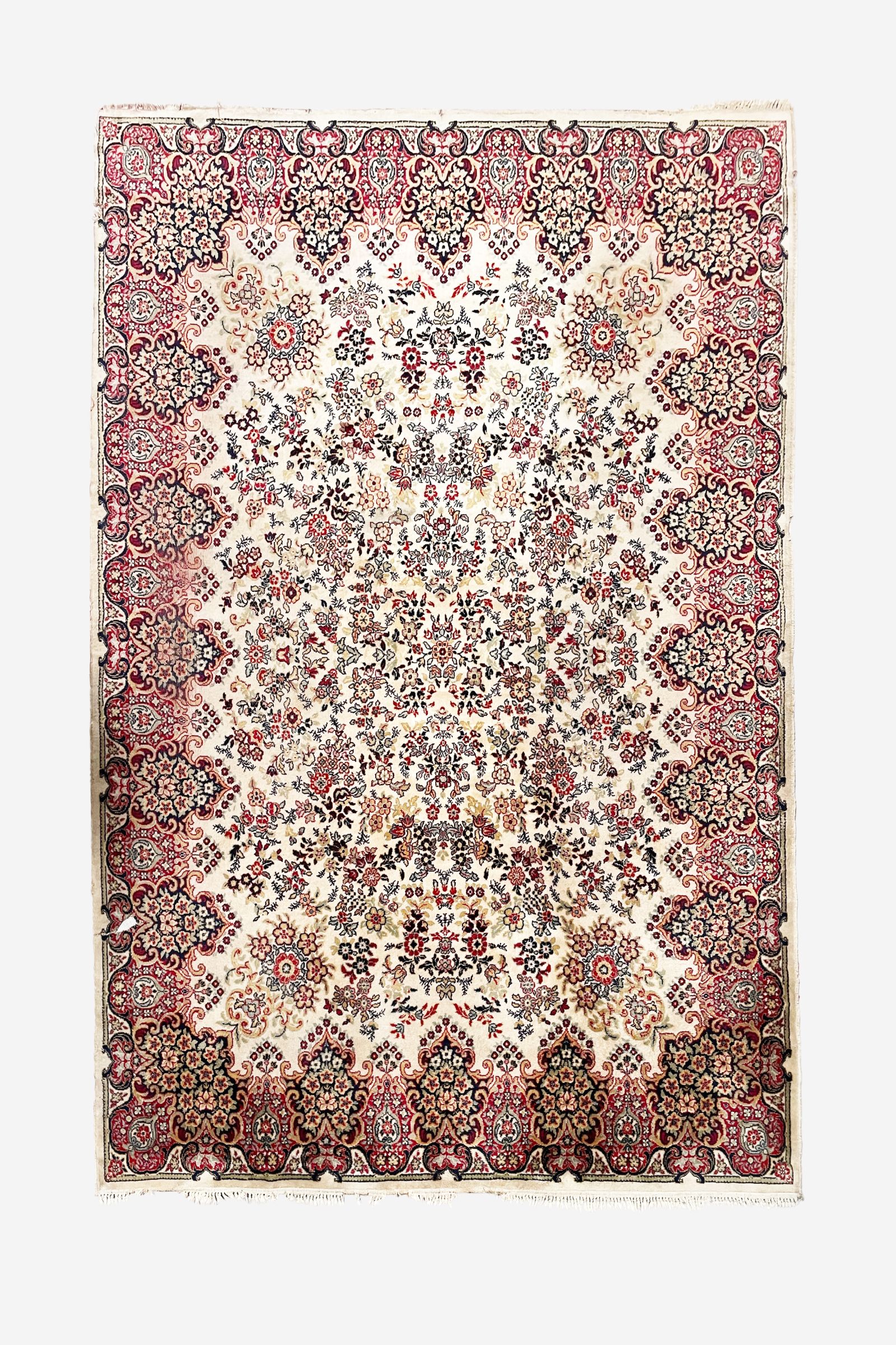 Textiles/Rugs G/Multiple/G002